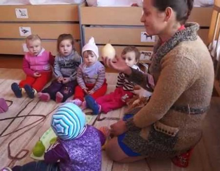 Se ceartă maturii de la primărie, dar suferă copiii de la grădiniță