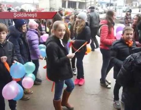 Copiii condamnă violența