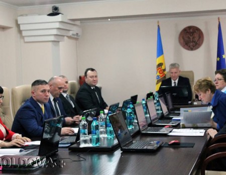 Independența justiției: în unele judecătorii, nici sistemele electronice nu au asigurat imparțialitatea repartizării dosarelor