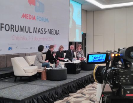 Jurnaliștii din Moldova, convocați la Forumul 2016