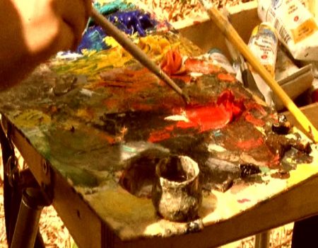 ORAȘ CU O GALERIE DE PESTE 200 DE TABLOURI