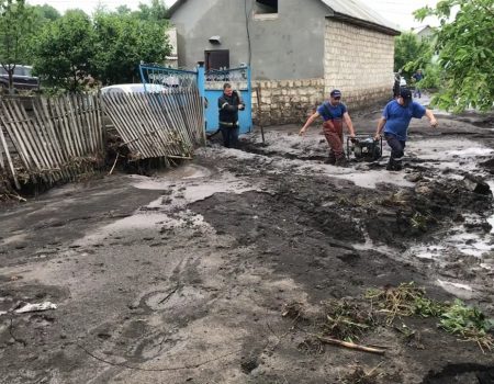 15 minute de precipitații – urgie, la Șoldănești