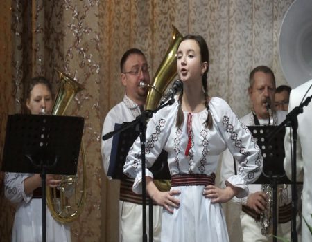Fruntașii din cultură și sport – invitați în scenă