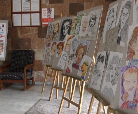 Expozitție de caricatură, găzduită de Consiliul raional