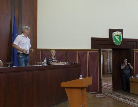 Ședința extraordinară a Consiliului raional: rocada de cadre – respinsă